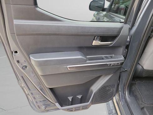 Used 2024 Toyota Tacoma TRD Off-Road image 26