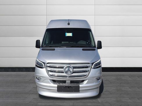 New 2022 Mercedes-Benz Sprinter 2500 image 8