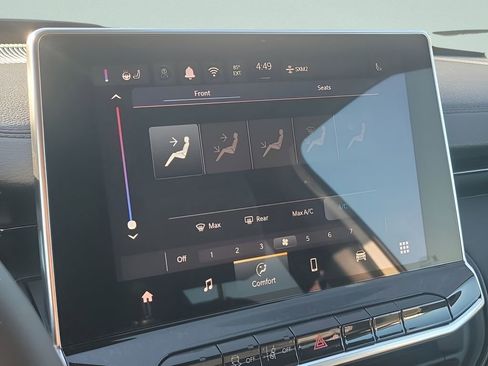 New 2026 Jeep Compass Latitude AWD/4WD image 32