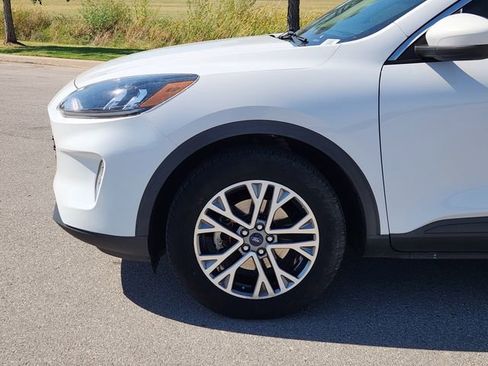 Used 2022 Ford Escape SEL image 8