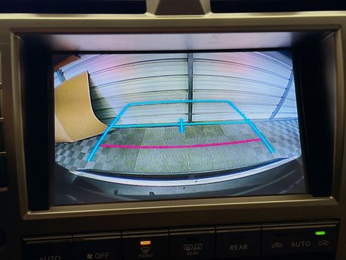 Used 2019 Lexus GX 460 Premium image 16