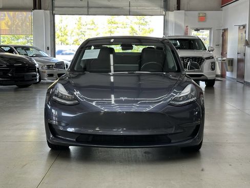 Used 2018 Tesla Model 3 image 6