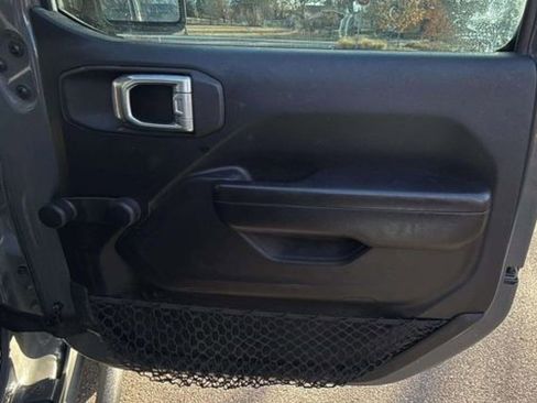 Used 2020 Jeep Wrangler Unlimited Sport image 12