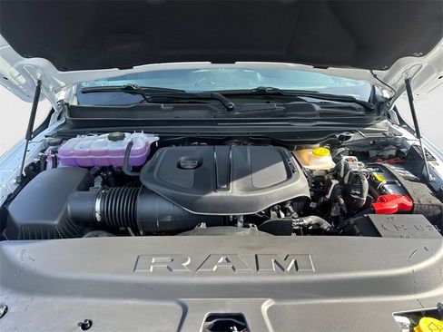 New 2026 RAM 1500 Express image 14