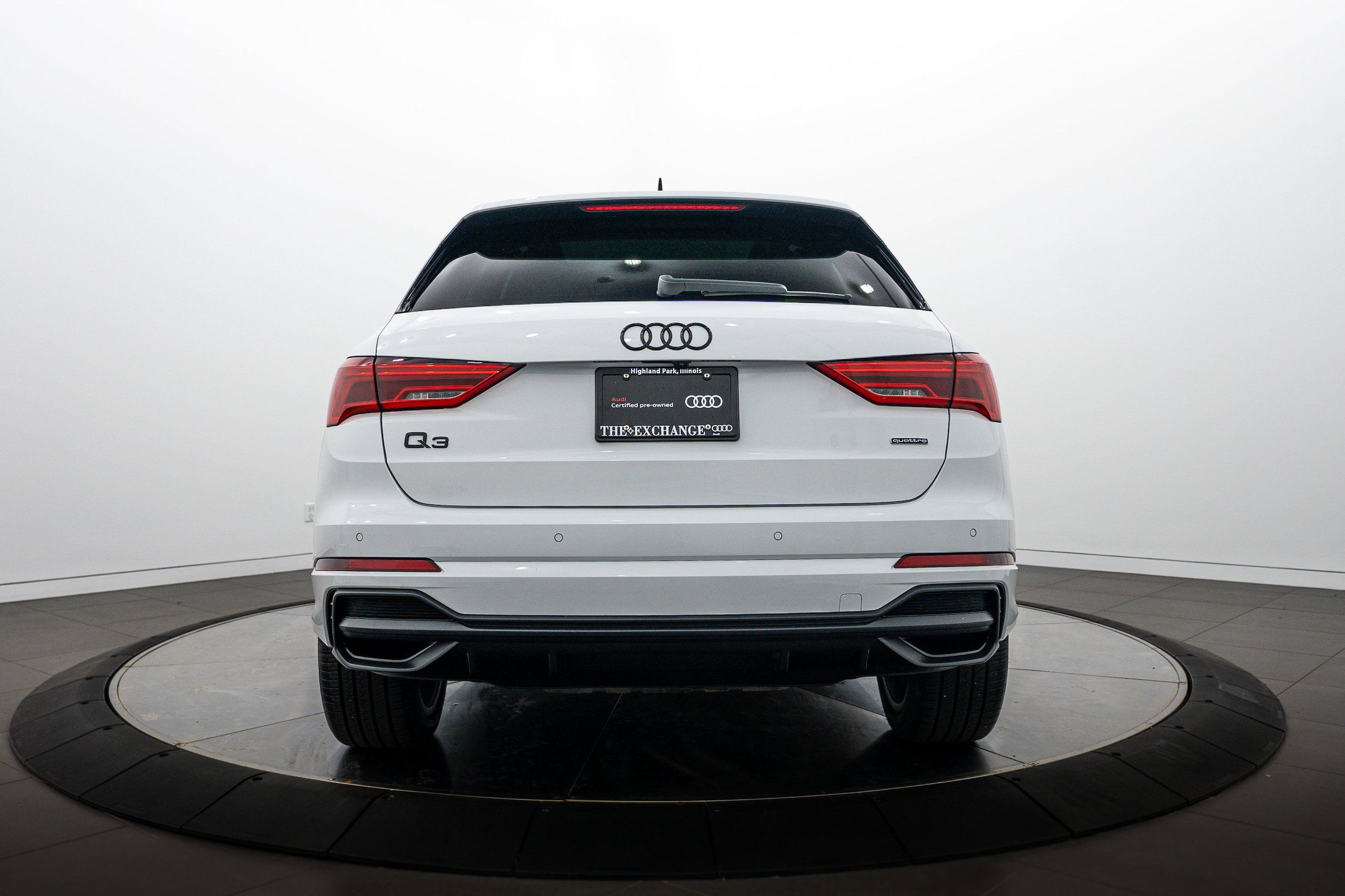 Certified 2023 Audi Q3 2.0T Premium Plus w/ Premium Plus Package AWD/4WD image 20