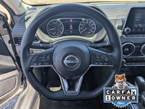 Certified 2025 Nissan Sentra SV FWD image 22