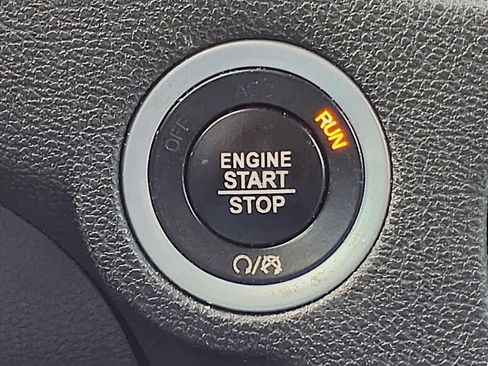 Used 2018 Dodge Charger GT w/ Navigation & Travel Group image 17