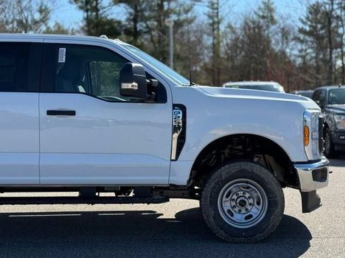 New 2026 Ford F250 XL w/ XL Chrome Package AWD/4WD image 2