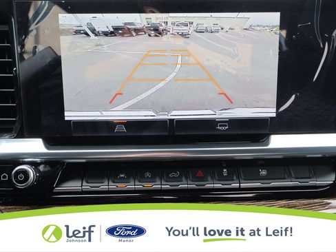 Used 2025 GMC Sierra 1500 Elevation image 22