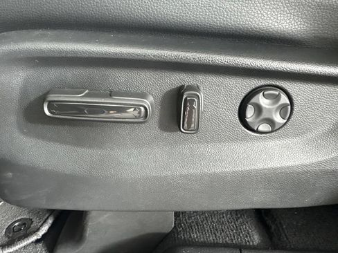 Used 2025 Honda Odyssey Sport-L image 11