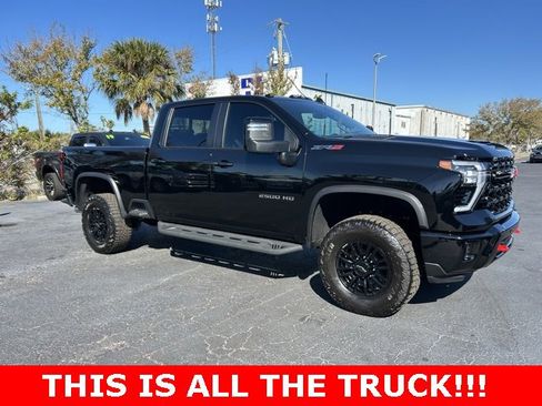 Certified 2025 Chevrolet Silverado 2500 ZR2 image 1