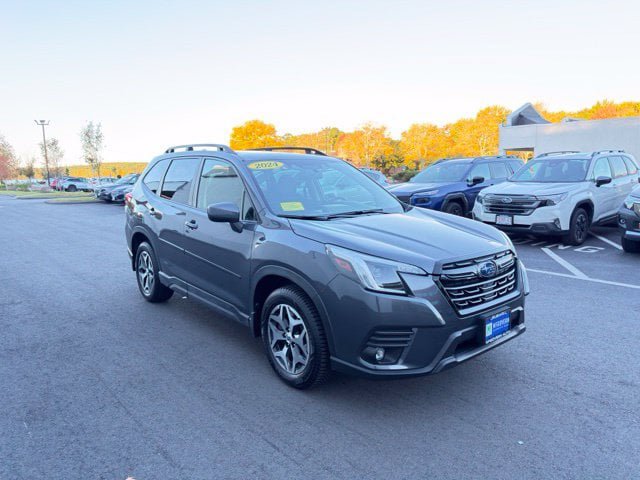 Used 2024 Subaru Forester Premium AWD/4WD image 4