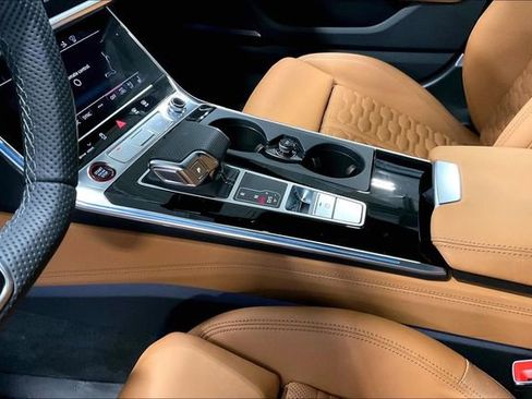 Used 2024 Audi RS 7 Performance AWD/4WD image 17
