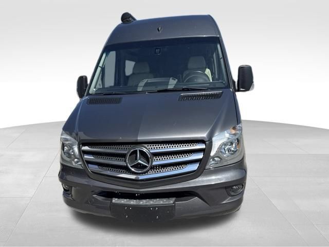 Used 2016 Mercedes-Benz Sprinter 3500 image 2