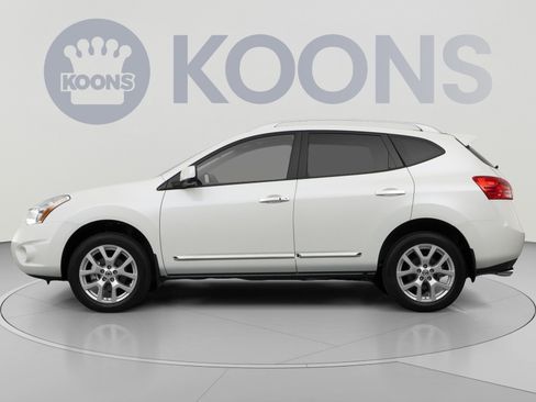 Used 2013 Nissan Rogue SV w/ Premium Pkg AWD/4WD image 2