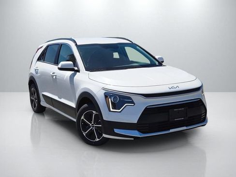 New 2026 Kia Niro LX FWD image 1