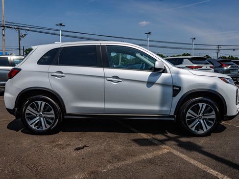 New 2025 Mitsubishi Outlander Sport ES image 4