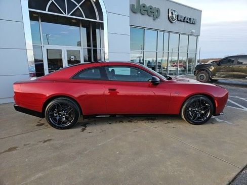 Used 2024 Dodge Charger R/T w/ Plus Group image 7