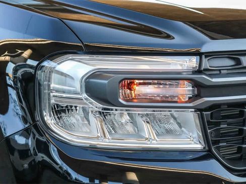 Used 2024 Ford Maverick XLT w/ Equipment Group 300A Standard image 4