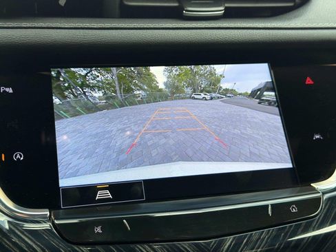 Used 2024 Cadillac XT6 Premium Luxury AWD/4WD image 39