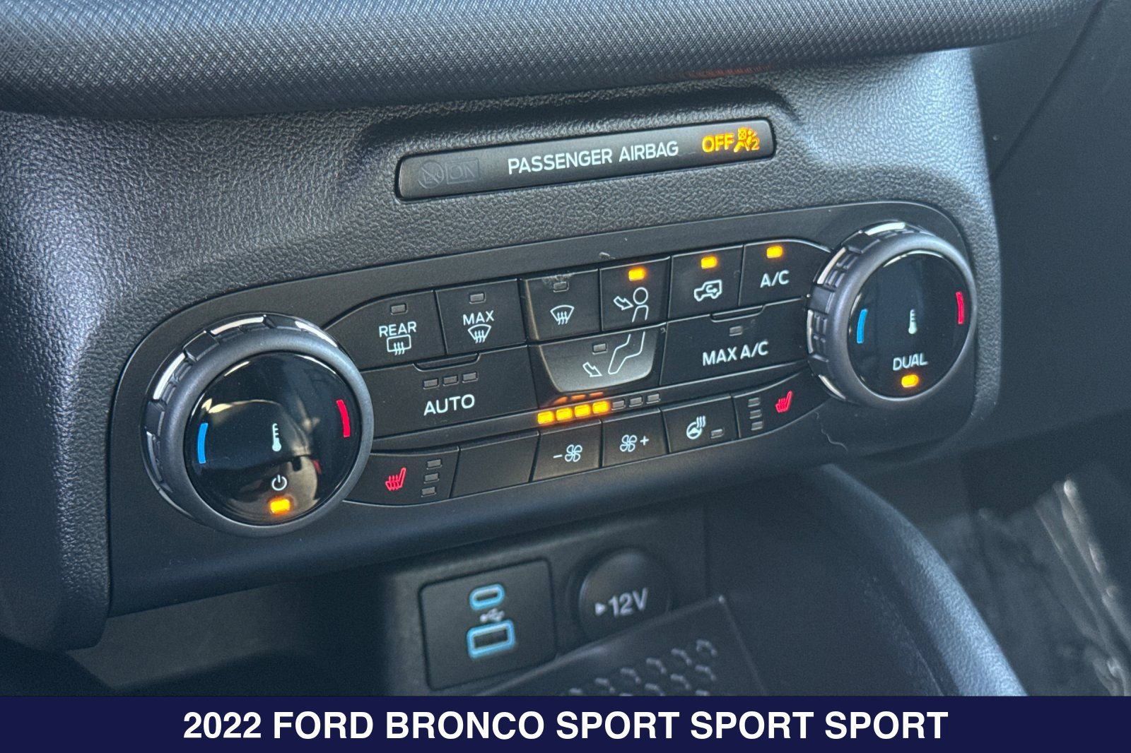 Used 2022 Ford Bronco Sport Outer Banks w/ Tech Package AWD/4WD image 21