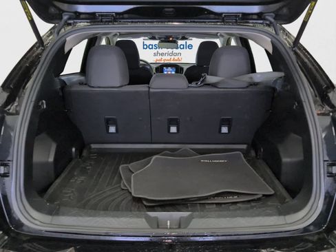 Used 2024 Subaru Crosstrek 2.0i Premium image 21