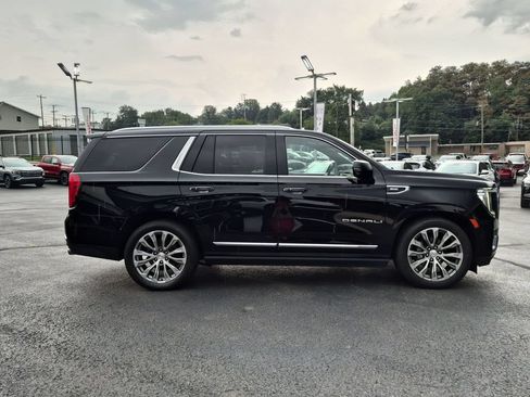 Used 2022 GMC Yukon Denali w/ Denali Premium Package AWD/4WD image 4