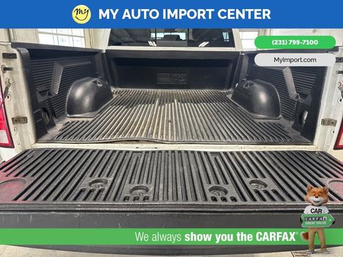 Used 2017 RAM 2500 SLT image 27