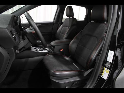 Certified 2023 Ford Escape ST-Line w/ Tech Pack #1 FWD image 5