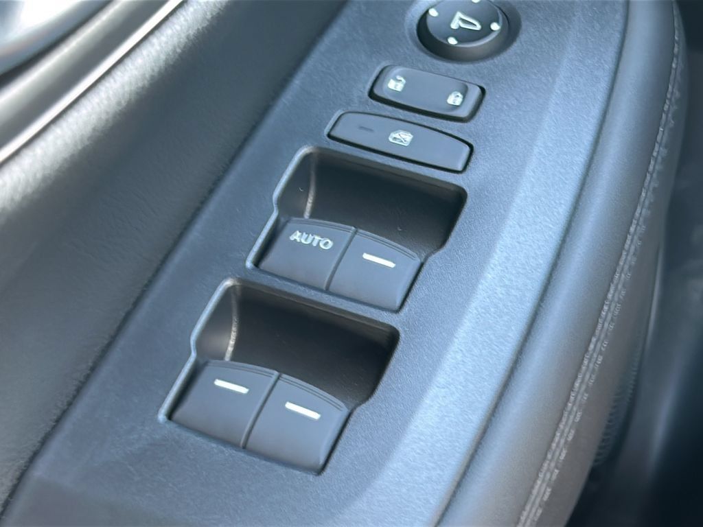 New 2027 Honda HR-V LX image 21