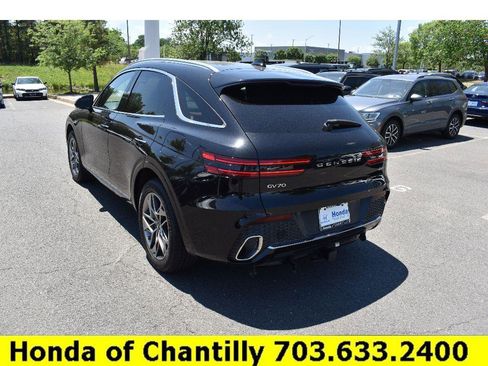 Used 2022 Genesis GV70 2.5T w/ Advanced Package AWD/4WD image 5