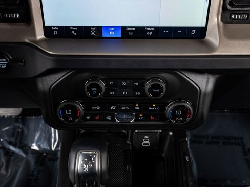 Used 2026 Ford Bronco Outer Banks AWD/4WD image 26