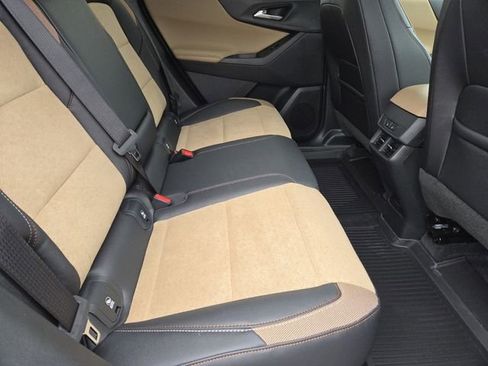 New 2026 Chevrolet Equinox ACTIV w/ Convenience Package III image 26