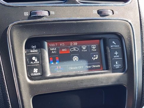 Used 2017 Dodge Journey SE w/ Flexible Seating Group image 20