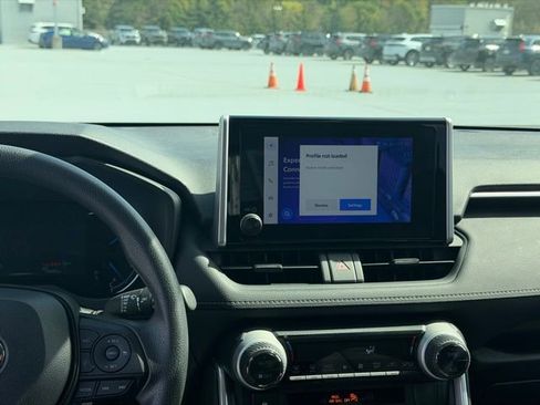 Certified 2023 Toyota RAV4 XLE w/ Convenience Package image 18