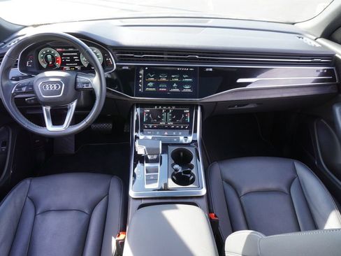 Used 2021 Audi Q8 Premium Plus w/ Premium Plus Package image 11