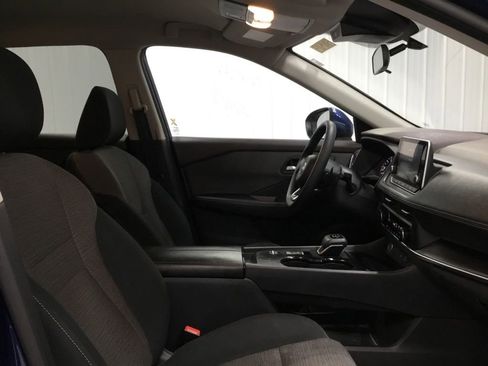 Used 2023 Nissan Rogue SV FWD image 21