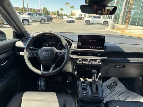 Used 2025 Honda CR-V Sport-L image 18
