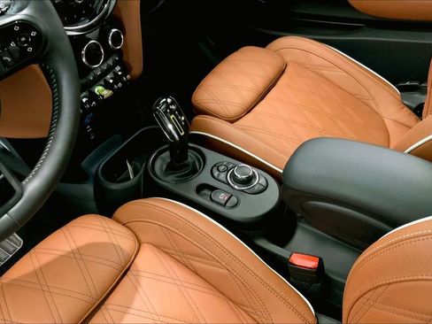 Certified 2023 MINI Cooper SE FWD image 22