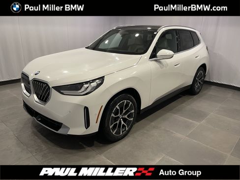 New 2026 BMW X3 xDrive30i w/ Premium Package AWD/4WD image 1