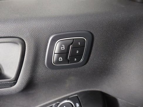 Used 2023 Ford Escape ST-Line Elite AWD/4WD image 33