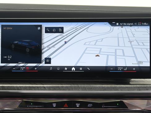 Used 2023 BMW 760i xDrive image 33