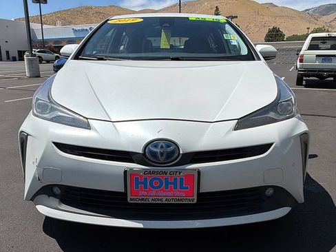 Used 2019 Toyota Prius LE AWD/4WD image 8