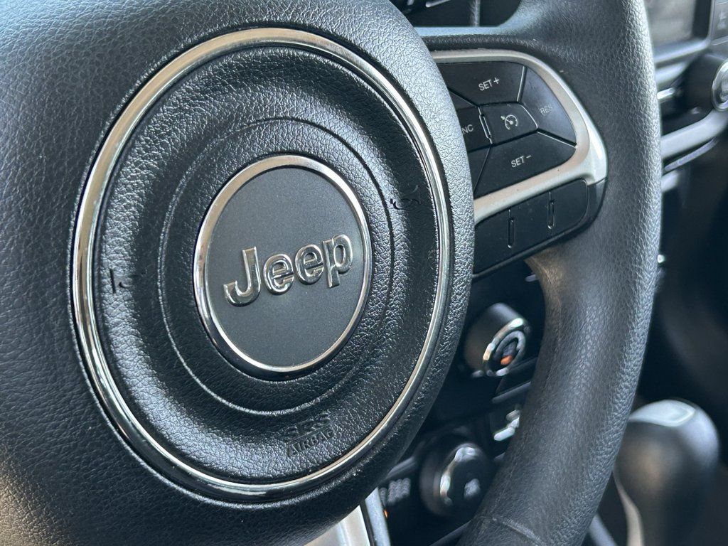 Used 2019 Jeep Renegade Sport w/ Sport Appearance Group AWD/4WD image 26