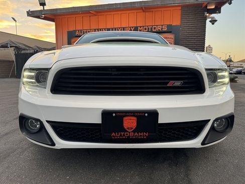 Used 2013 Ford Mustang GT Premium RWD image 2