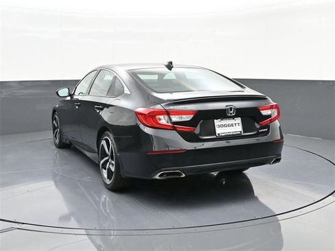 Used 2022 Honda Accord Sport image 8