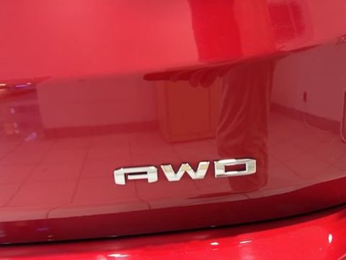 Used 2023 GMC Terrain SLE w/ Driver Convenience Package AWD/4WD image 23