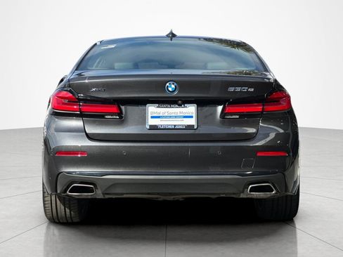Used 2023 BMW 530e xDrive w/ Premium Package AWD/4WD image 4