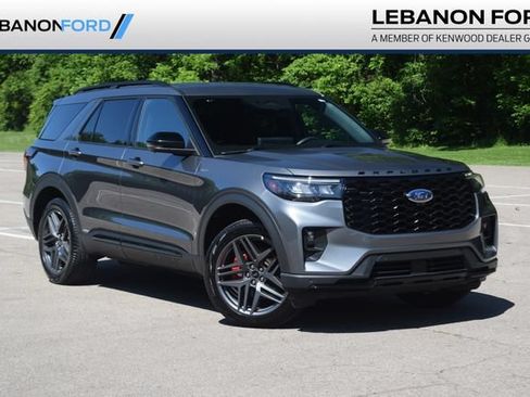 Used 2025 Ford Explorer ST-Line w/ ST-Line Street Pack AWD/4WD image 1