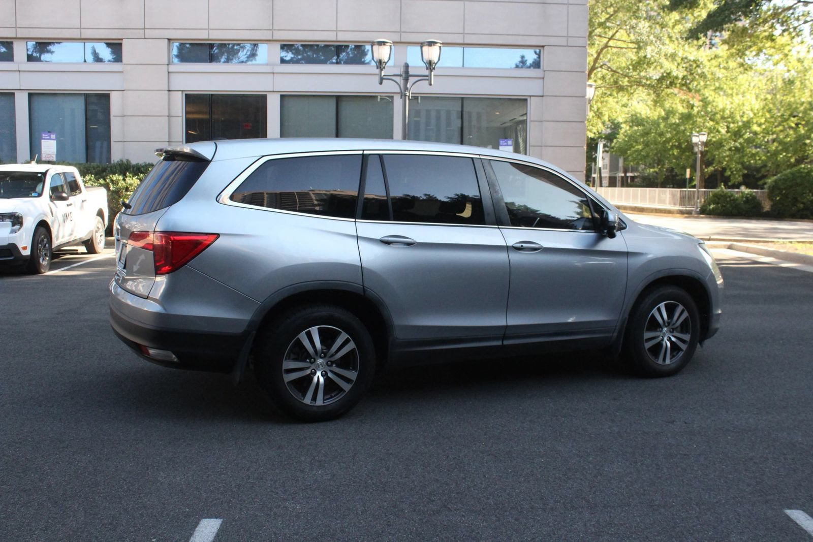 Used 2016 Honda Pilot EX-L image 7